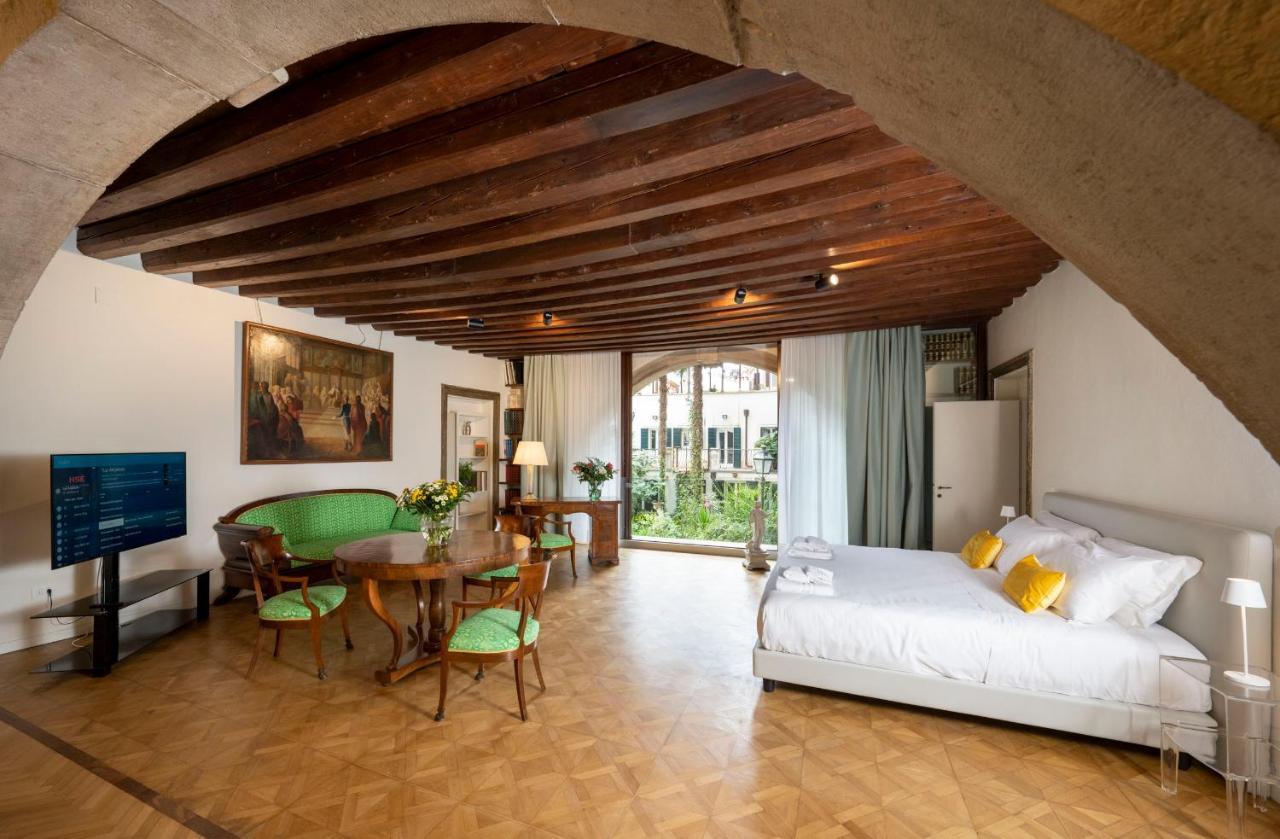 Mocenigo Grand Canal Luxury Apartment Venedig